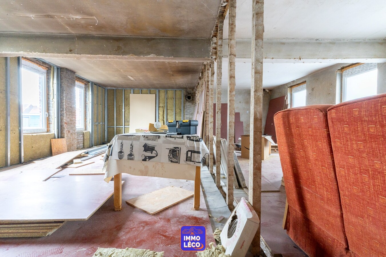 Grande maison d'habitation avec jardin, EXCELLENT POTENTIEL ! 