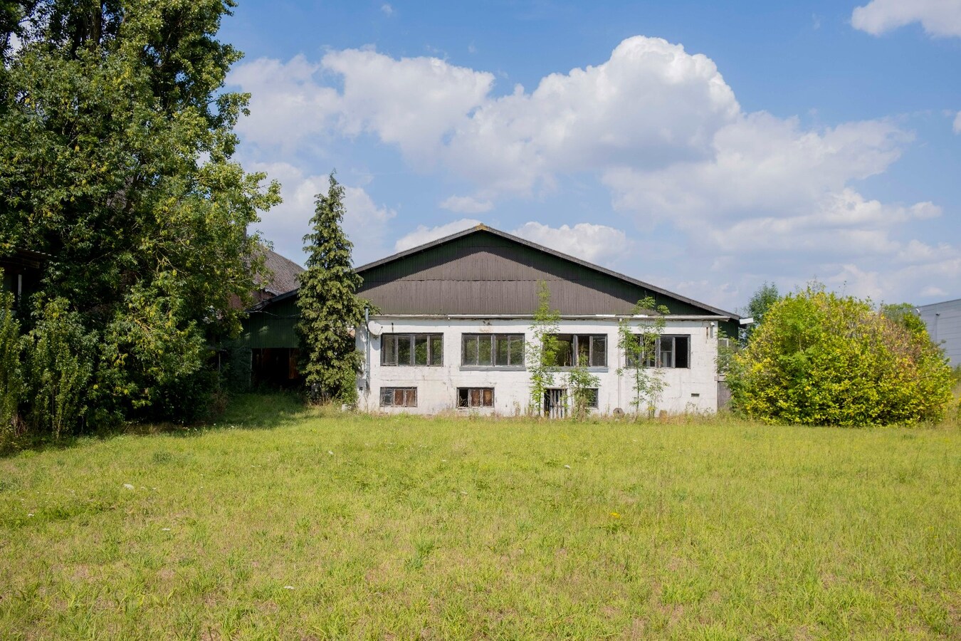 Property for sale in Sint-Pieters-Leeuw