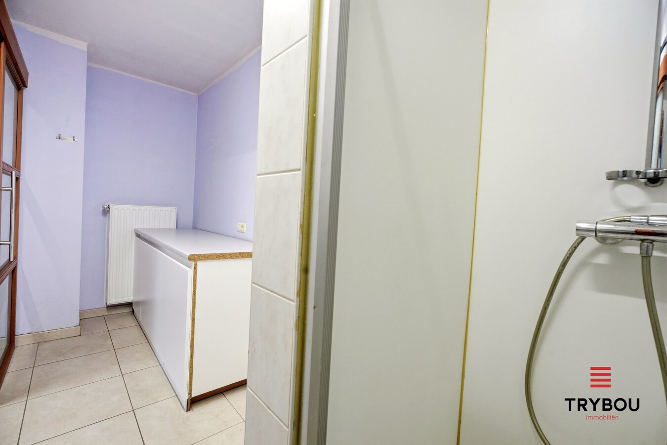 Ruime halfopen woning met 5 slaapkamers te koop in Werken met garage en ruime tuin! 