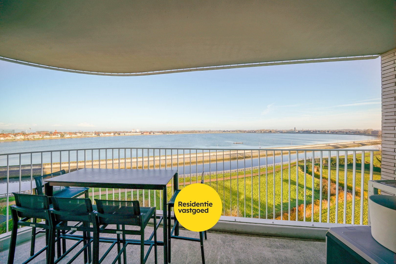 Modern energiezuinig 2-slaapkamerappartement met zicht op de Spuikom 