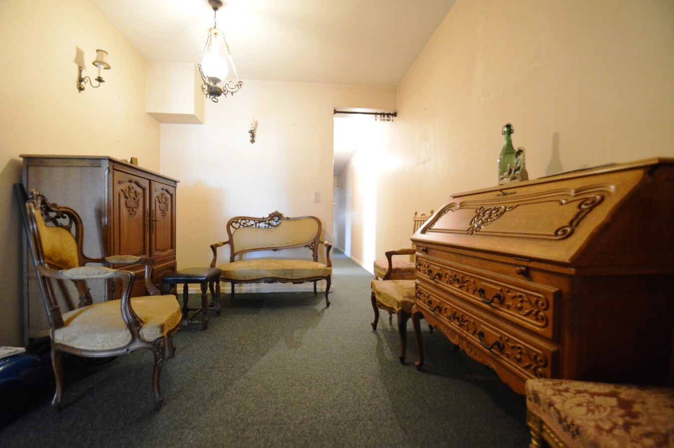 Te renoveren, gelijkvloers appartement met tuin - Knokke 