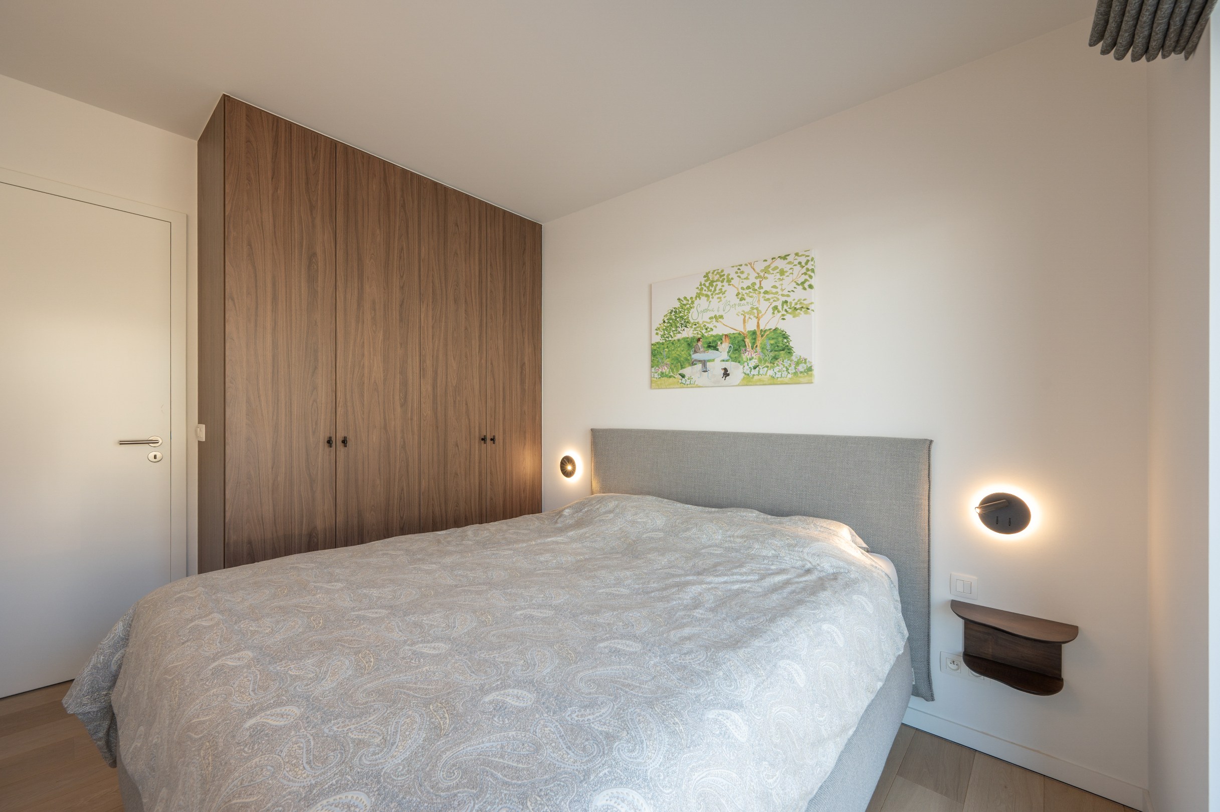 Appartement spacieux et récent (2021) situé sur l'avenue Paul Parmentier à Knokke. 
