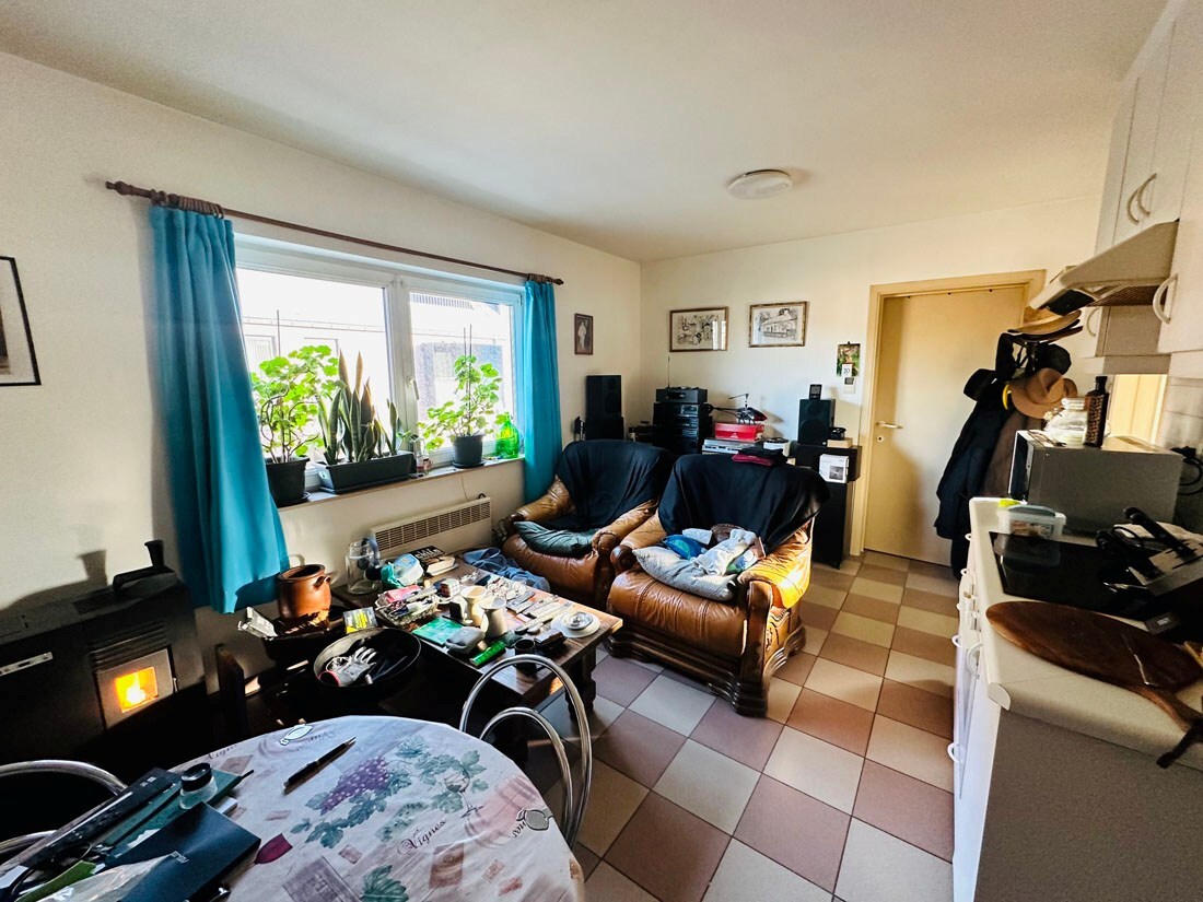 Aantrekkelijke opbrengsteigendom in het hart van Kuringen! 