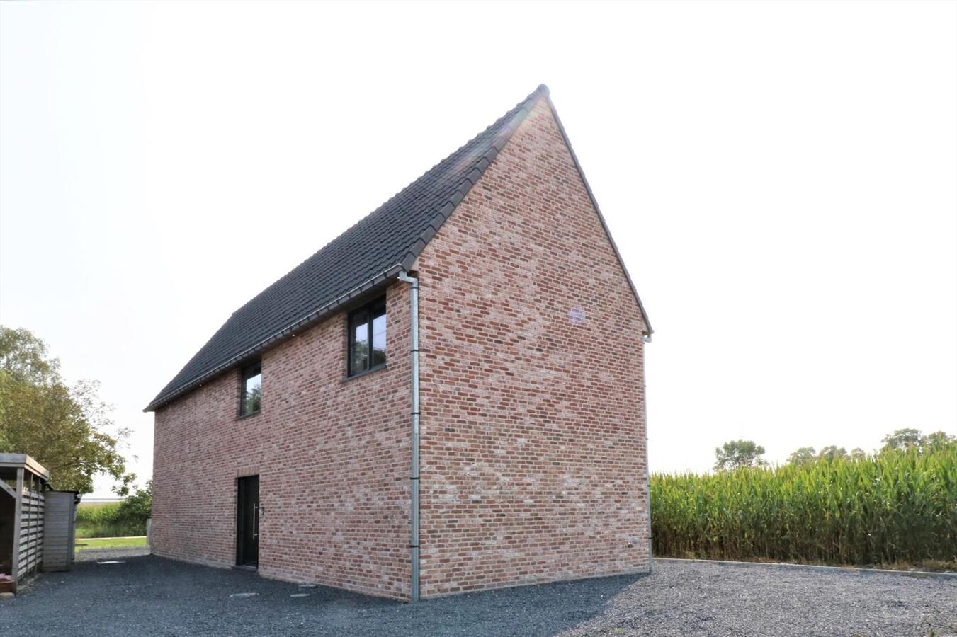 Rustig gelegen alleenstaande nieuwbouwwoning te Koekelare 