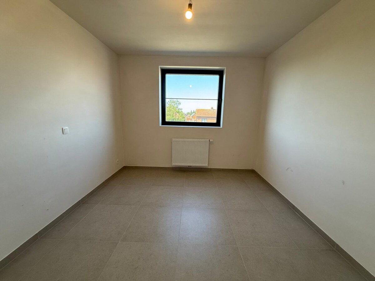 Instapklare nieuwe woning in een rustige woonwijk 