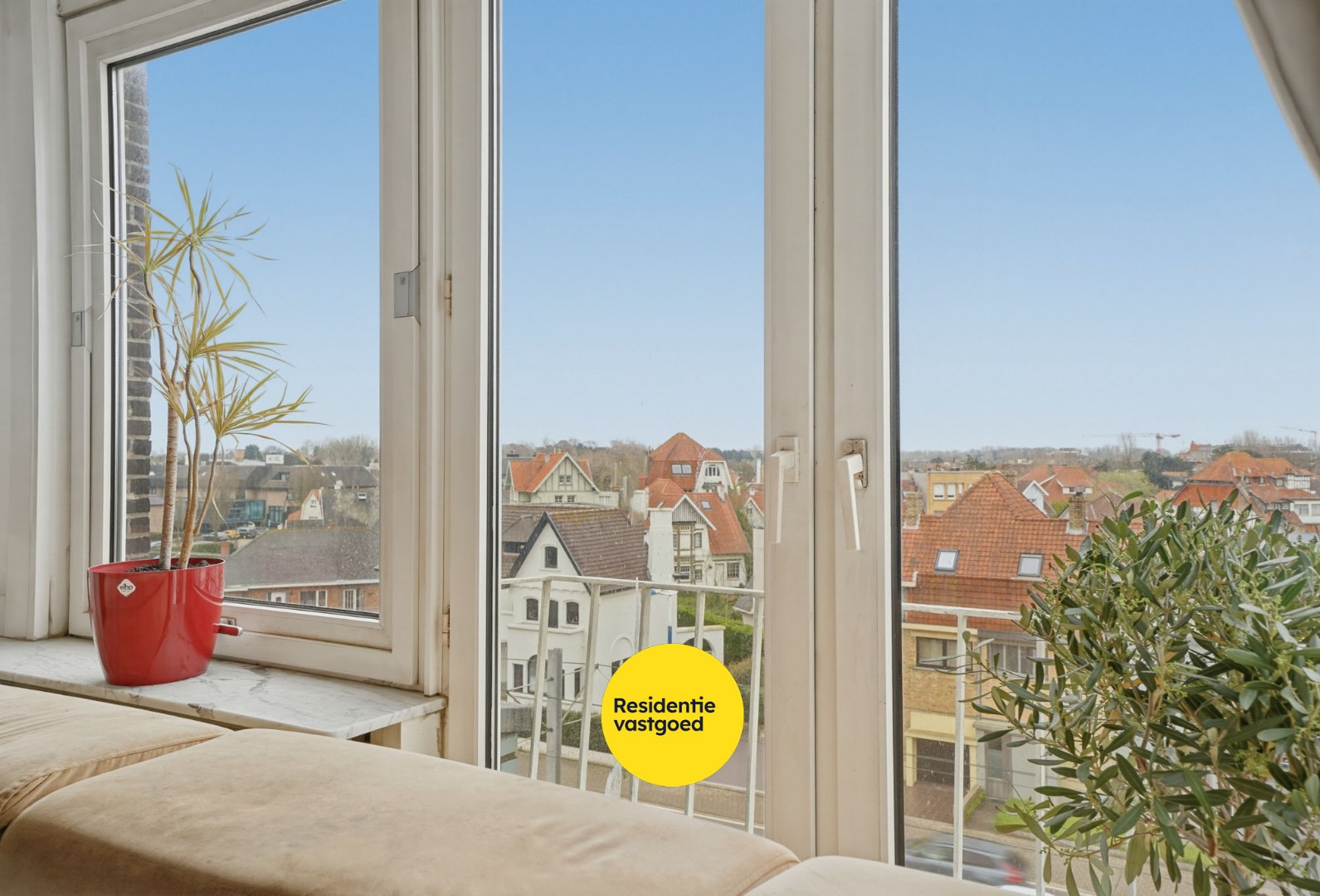 Ruim appartement (115 m²) met 3 à 4 slaapkamers op topligging te Koksijde-Bad 