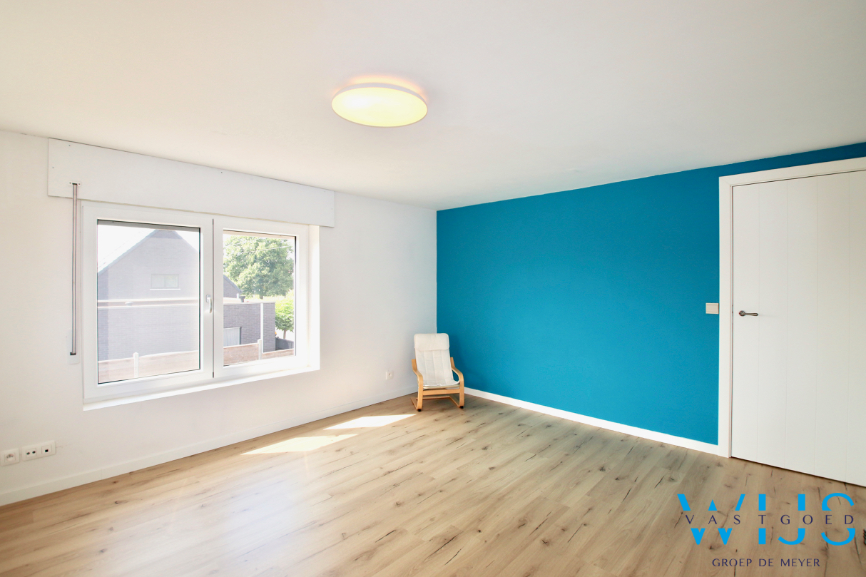 Instapklaar woonhuis op een prachtige ligging te Ertvelde ! 