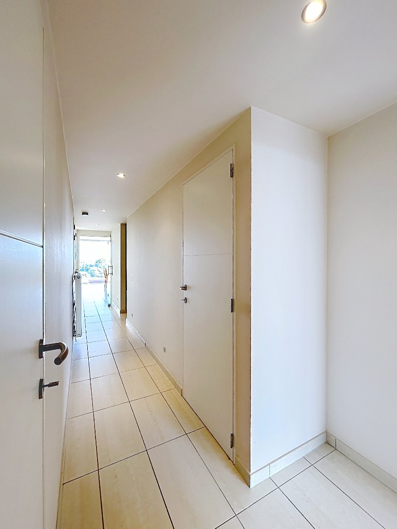 Dakappartement met prachtig zicht op de golf en grote terrassen 