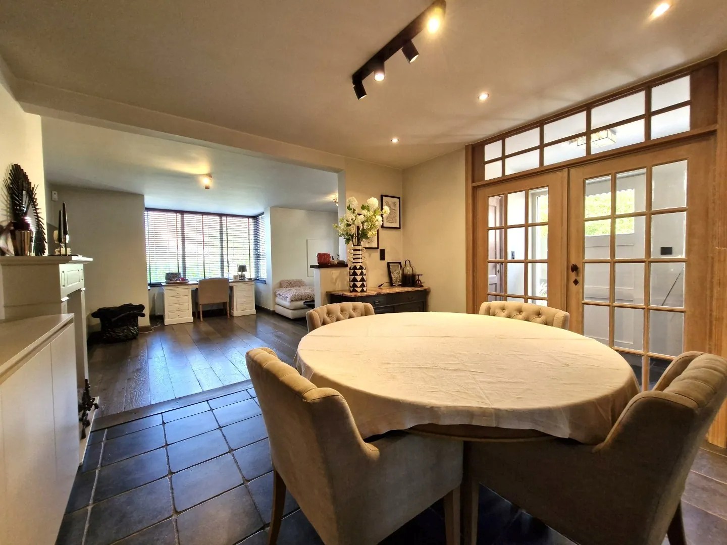 Charmante halfopen woning nabij Knokke met open zichten 