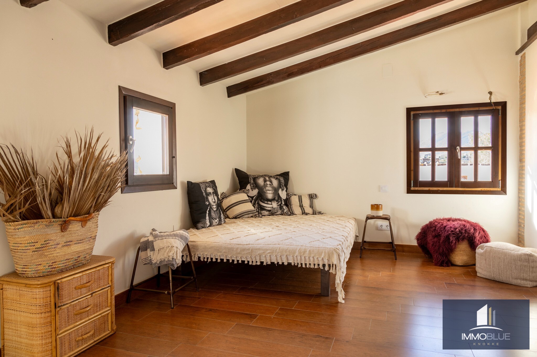 Dit uitzonderlijke landgoed, gelegen op een royaal perceel van 18.500 m² . 