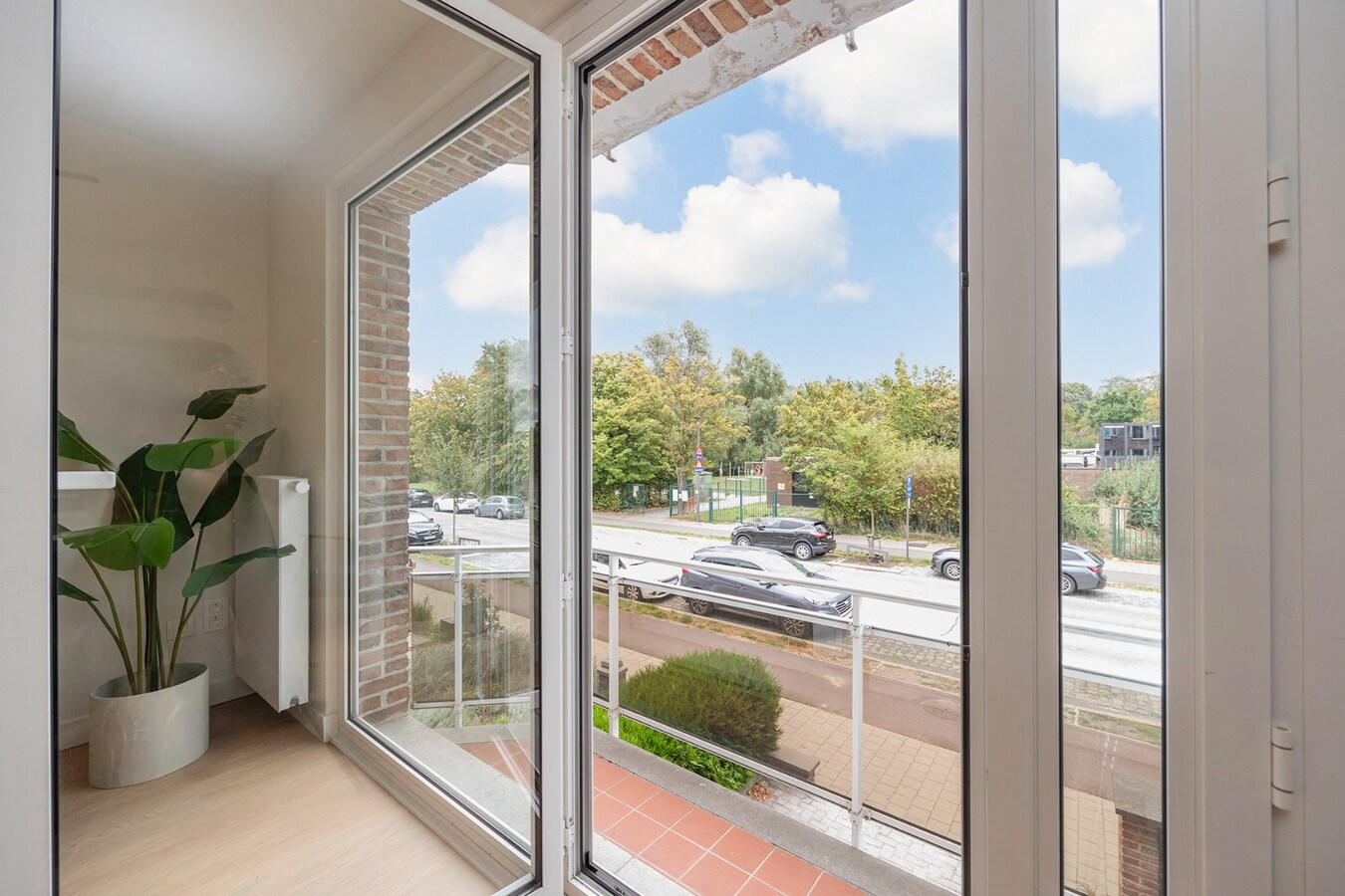 Luxueus gerenoveerd appartement met 2 slaapkamers 