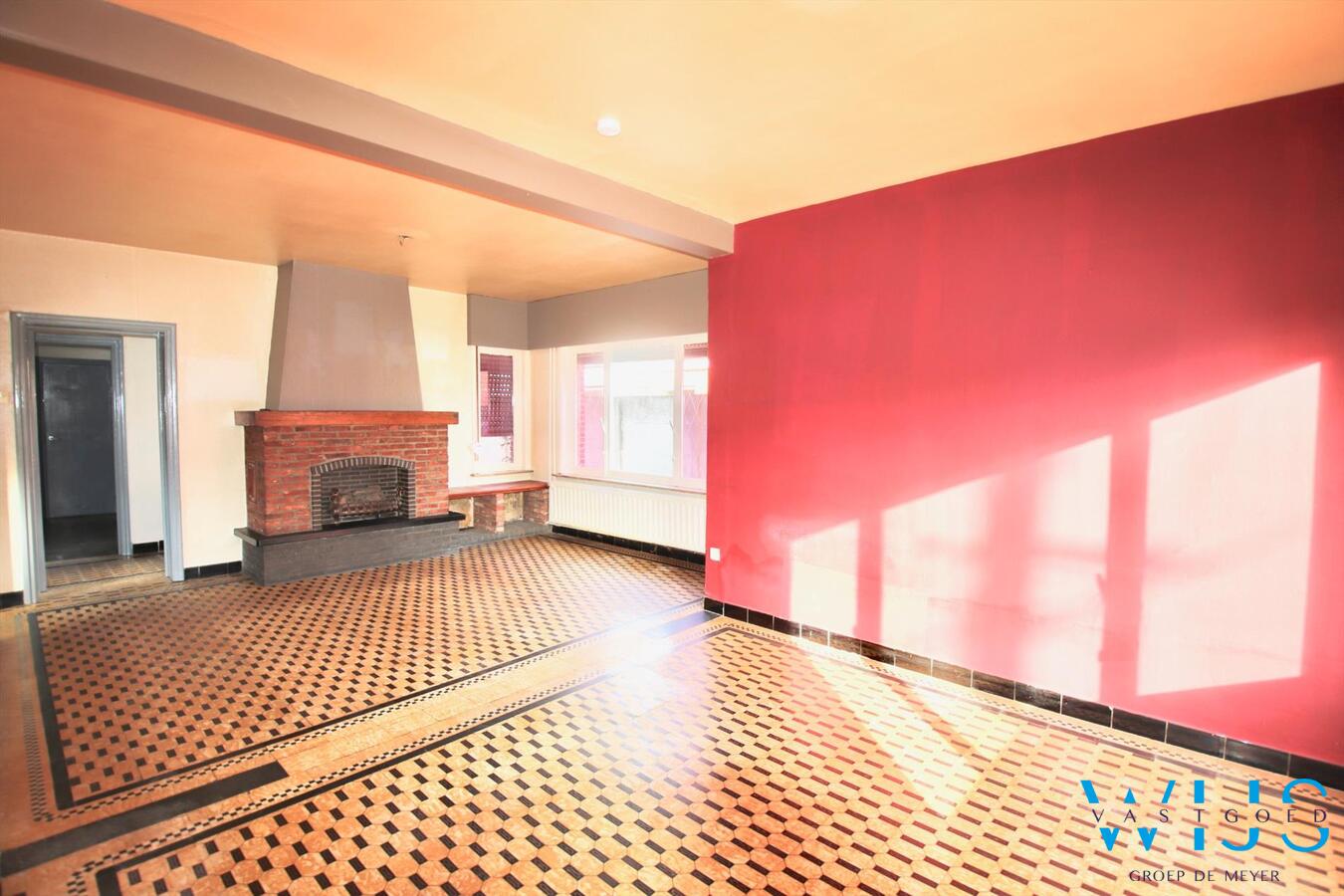 Te renoveren woonhuis op een mooi perceel van 870m² te ERTVELDE! 