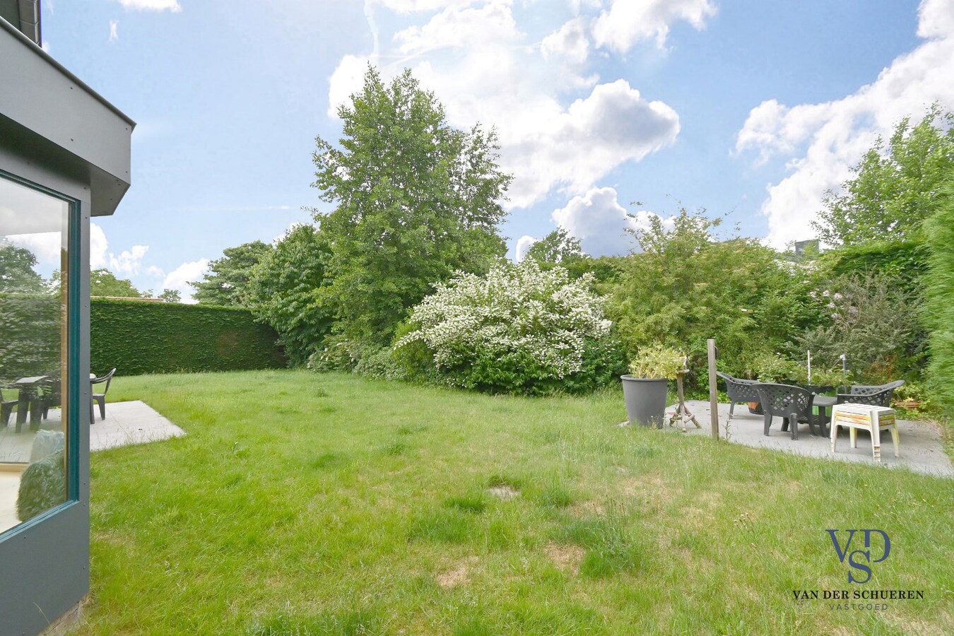 Tijdloos en lichtrijk wonen. 