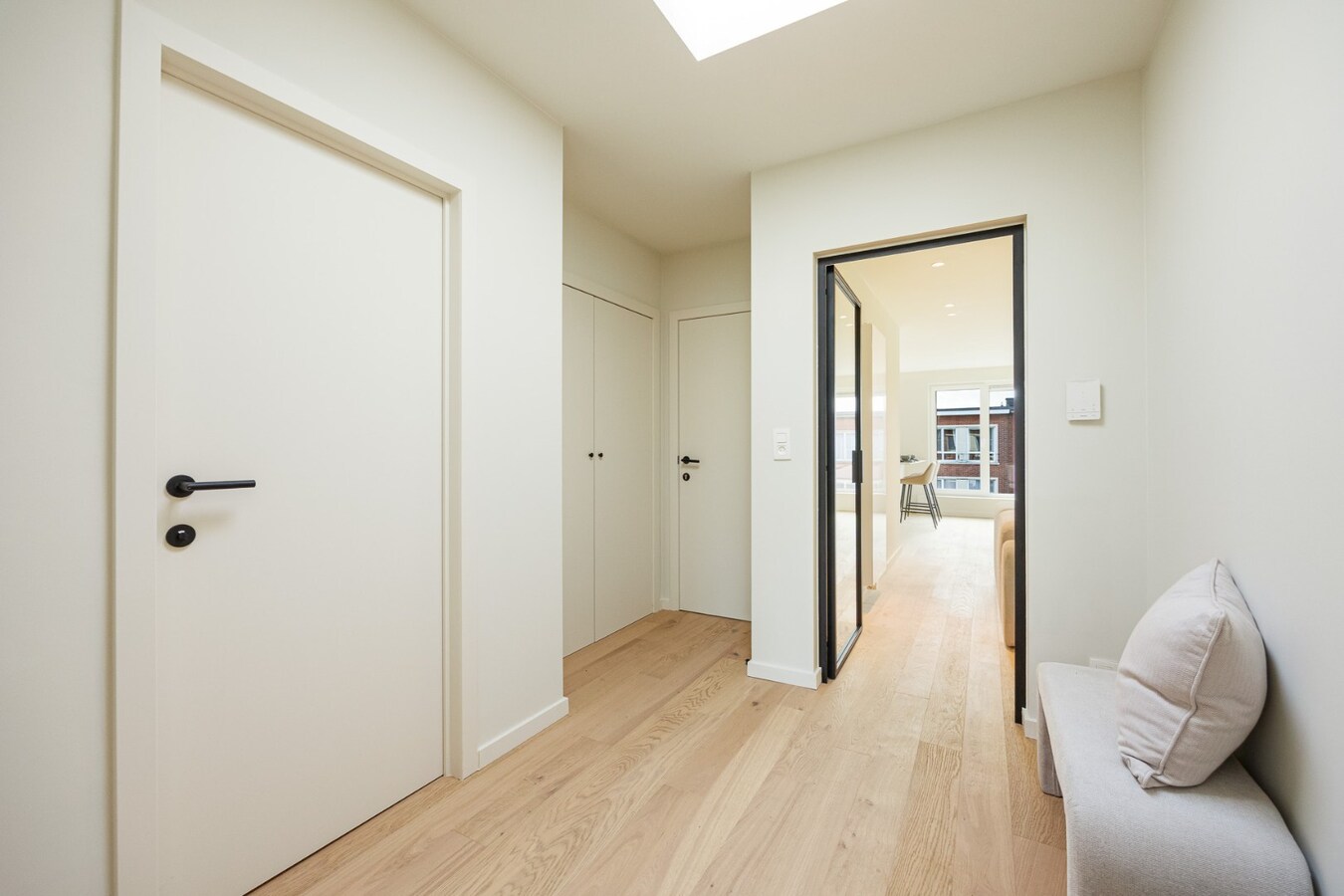Recent gerenoveerd appt. met 2 slpk te Deurne! 
