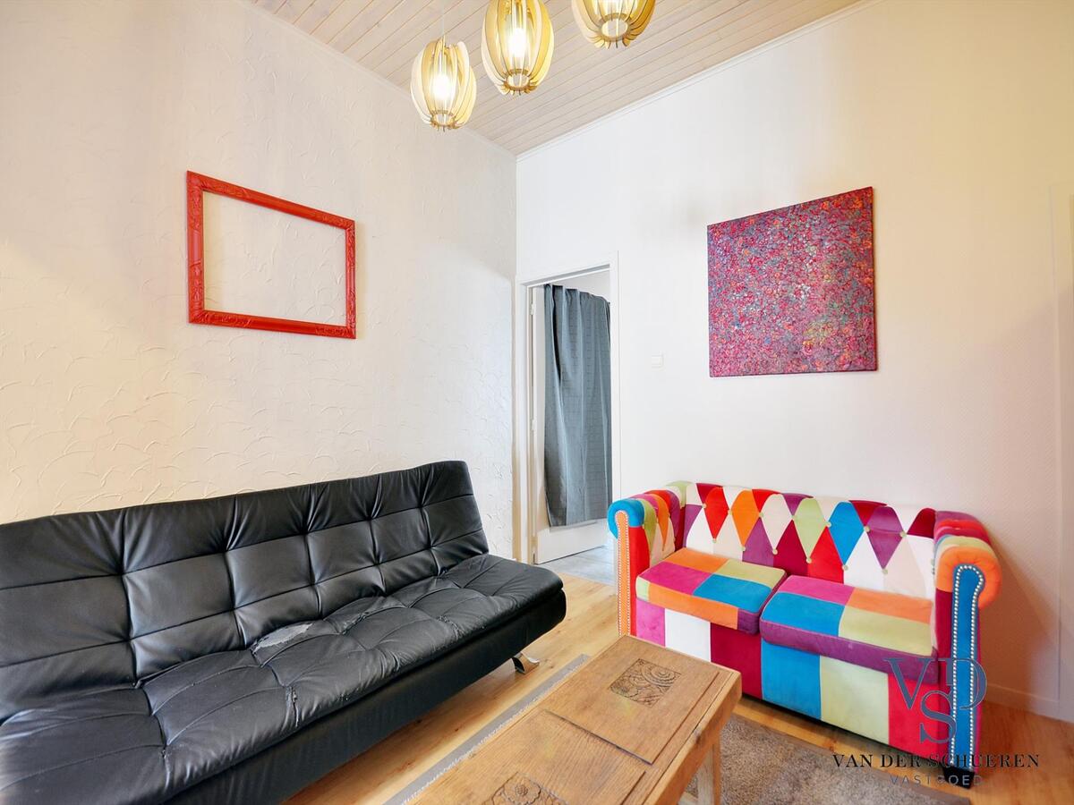 Hippe woning  op amper 350 m van het  UZ !   TOPPER !! 