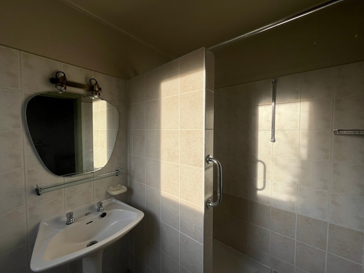 Ruime bungalowwoning. 