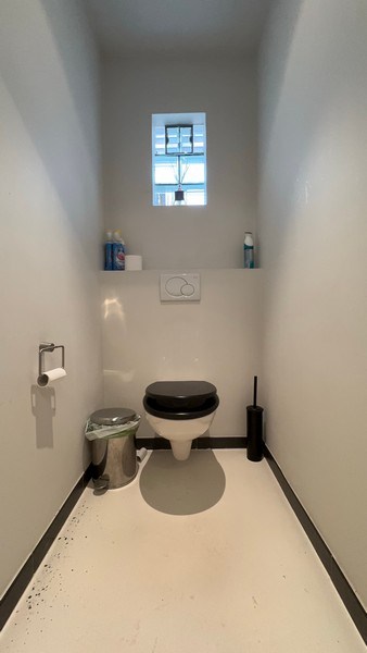 Multifunctionele ruimtes te huur vlakbij R4 en E40 in Drongen