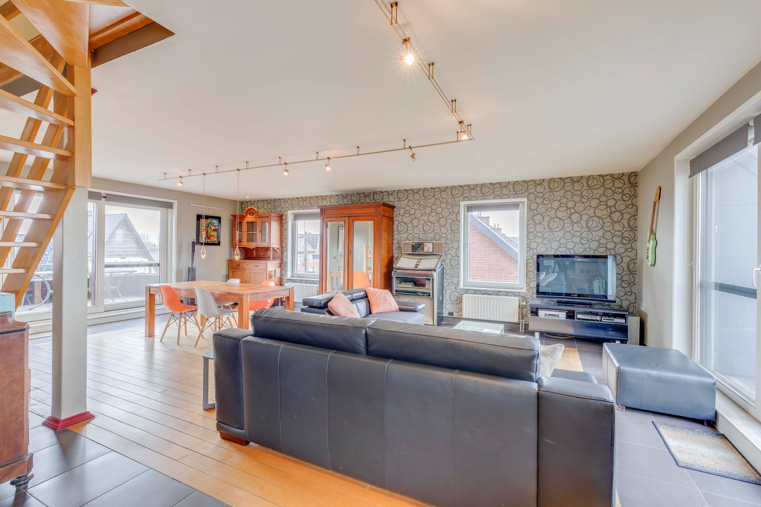 Duplex appartement, 3 slaapkamers en garage hartje Herzele 