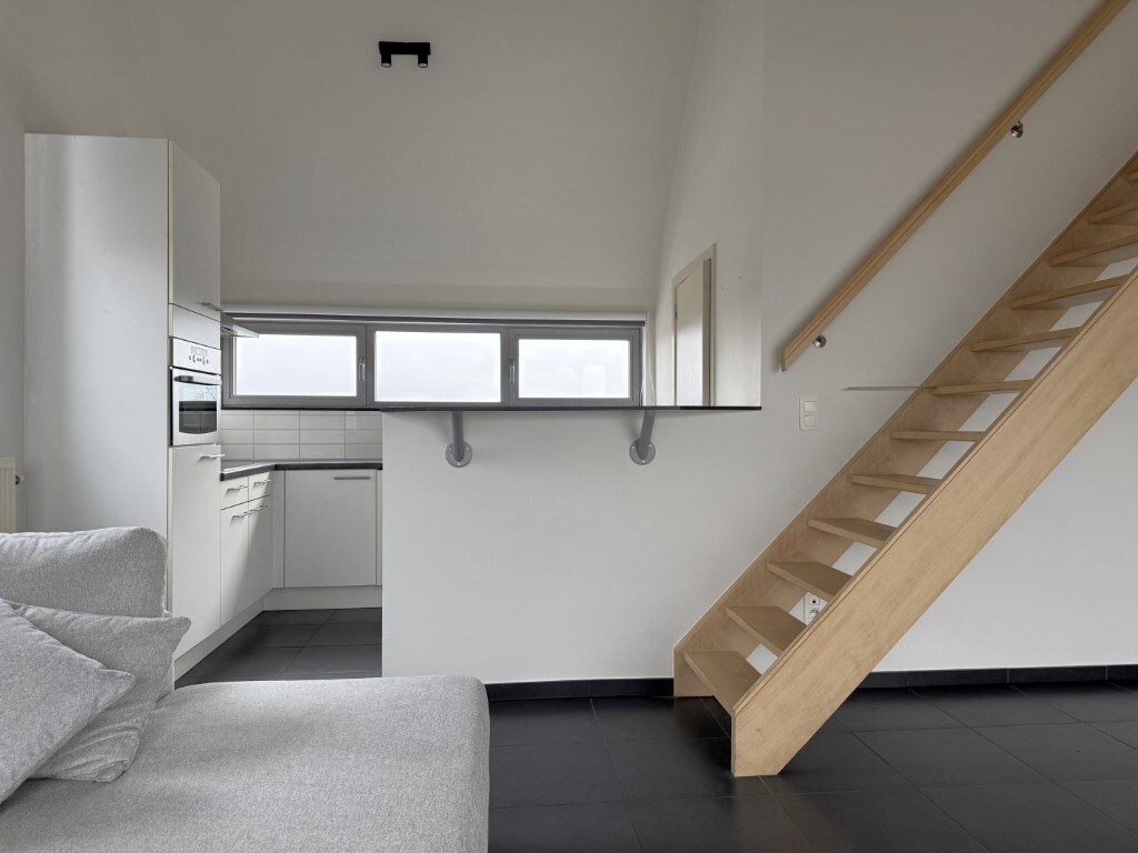 Duplex verhuurd in Ravels