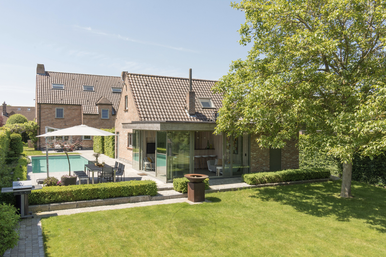 Klassevolle ruime villa met alle comfort te Destelbergen 