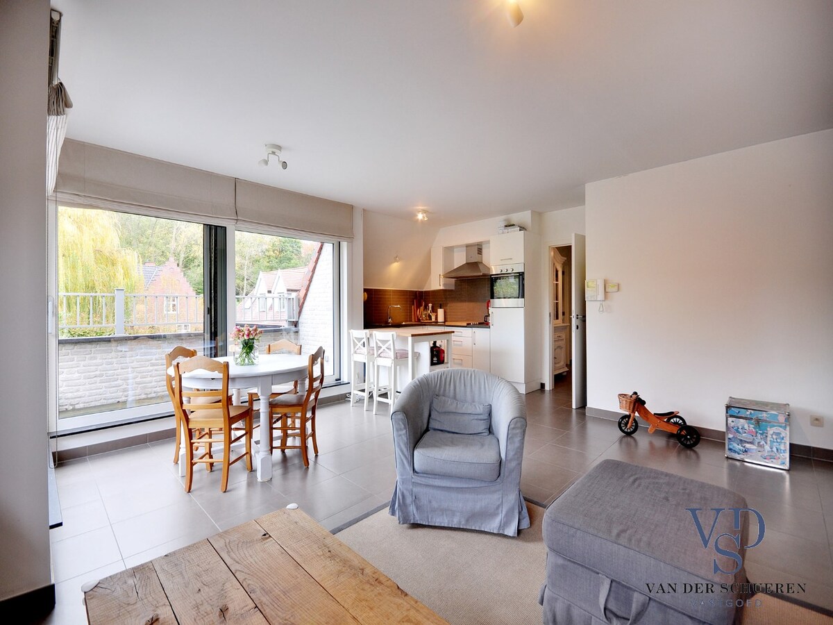 2 slpk-appartement in hartje Dikkelvenne 