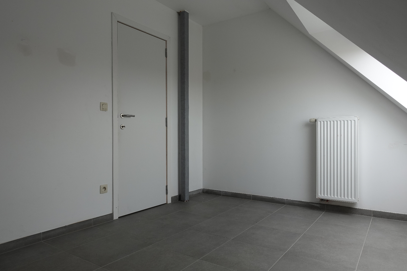 Ruim duplex appartement te Gistel 