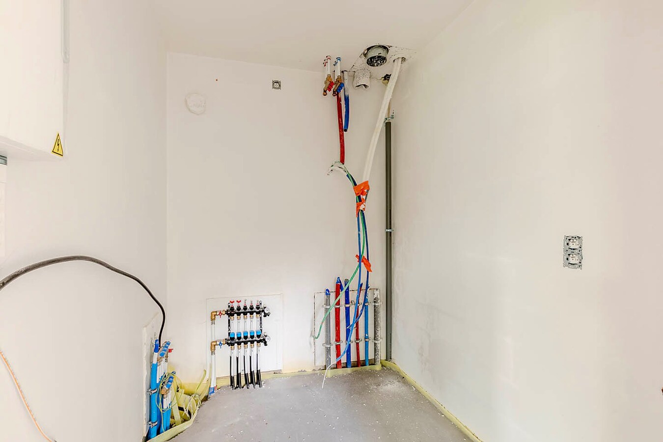 Nieuwbouwwoning casco met 3 slpks en Z-tuin 