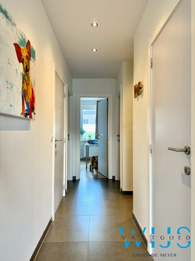 Energiezuinig drieslaapkamer appartement te Zelzate ! 