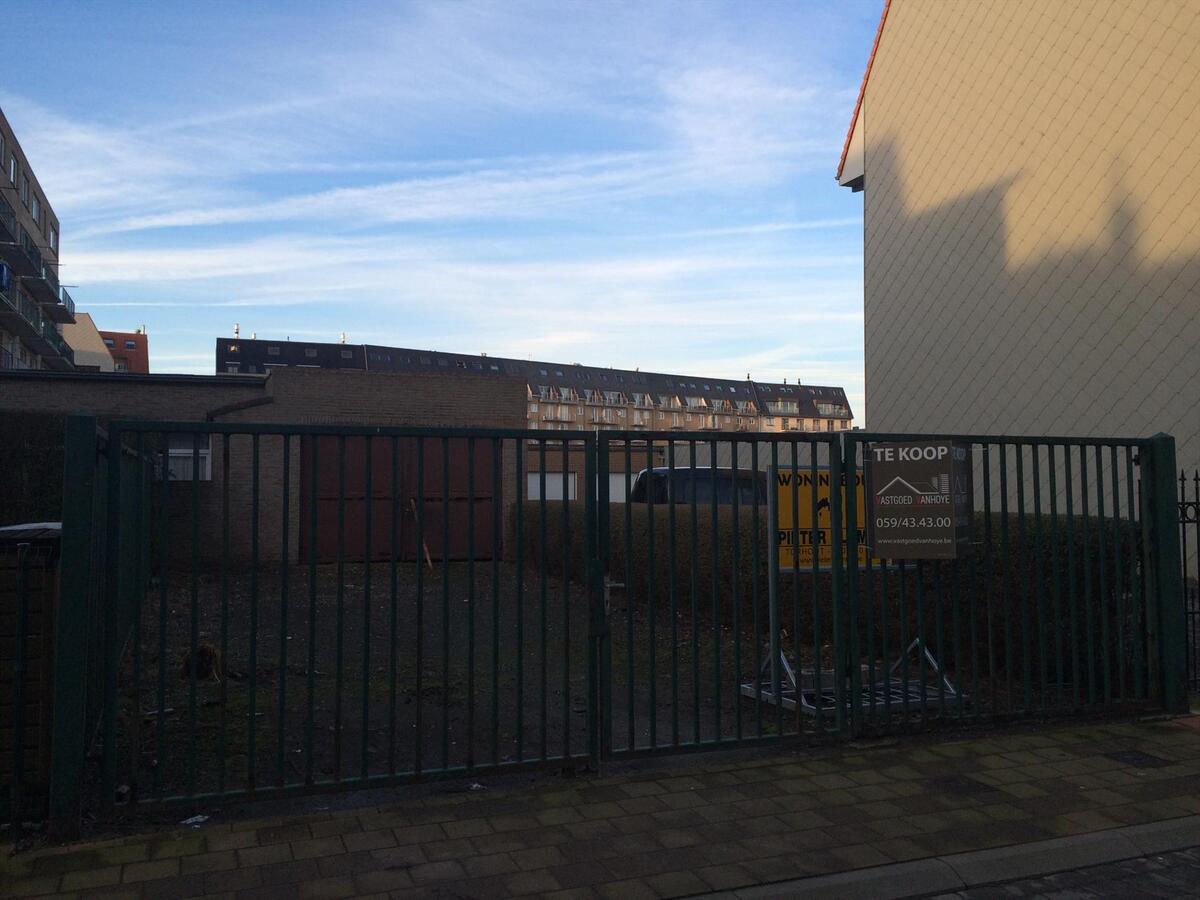 HEEL MOOIE BEL-ETAGE WONING OP BOOGSCHEUT STRAND BREDENE DUINEN 