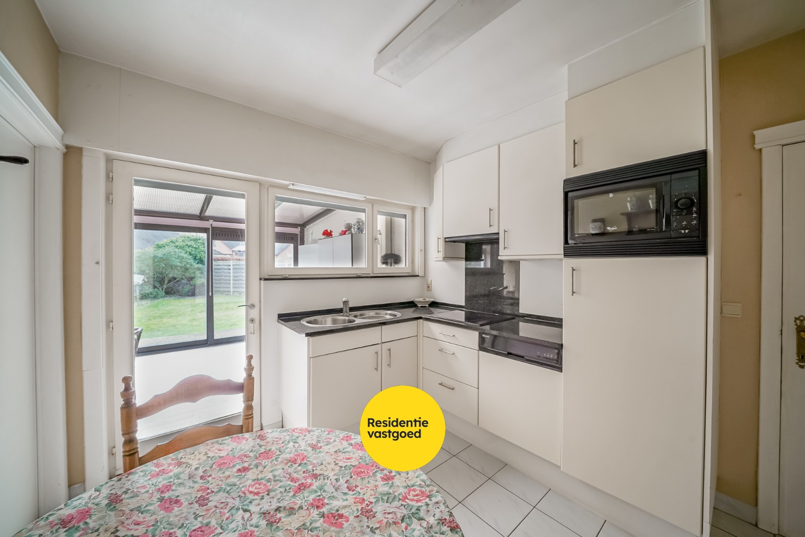 Vrijstaande bungalow in hartje Oudenburg. 