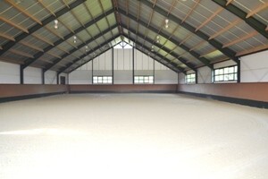 Luxueux centre équestre sur environ 2,5ha dans les environs de Gand 