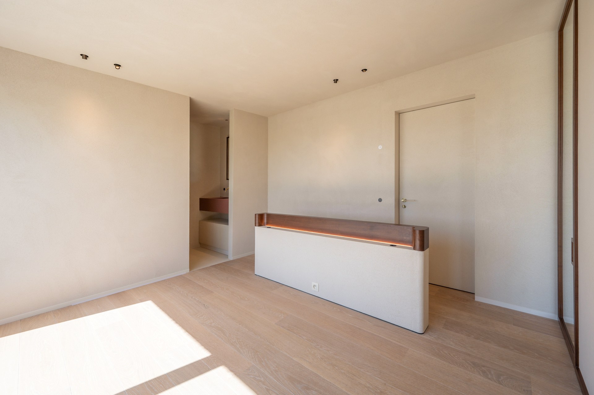 Uitzonderlijke bel-etagewoning met open zichten over de Knokse Polders 