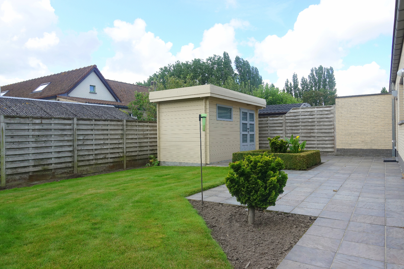 Instapklare halfopen woning 