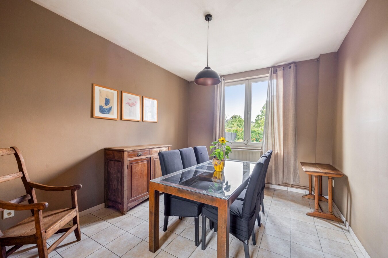 Prachtige woning met tuin, terras en garage 