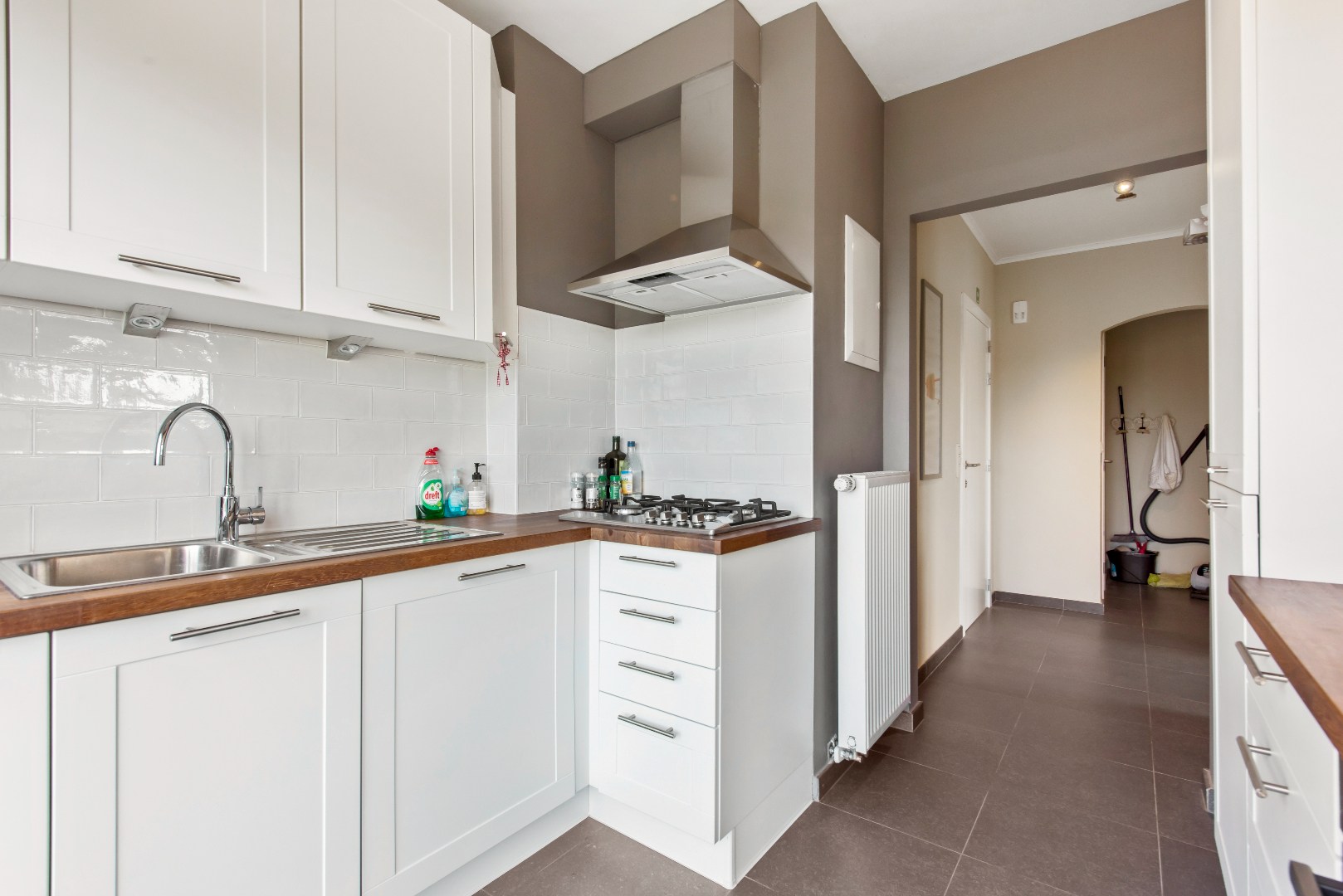 Appartement spacieux et meublé avec 3 chambres 