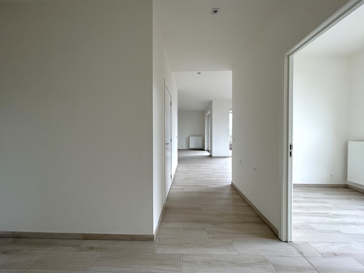 Instapklare assistentiewoning met 2 slaapkamers op TOP-locatie in Geel 