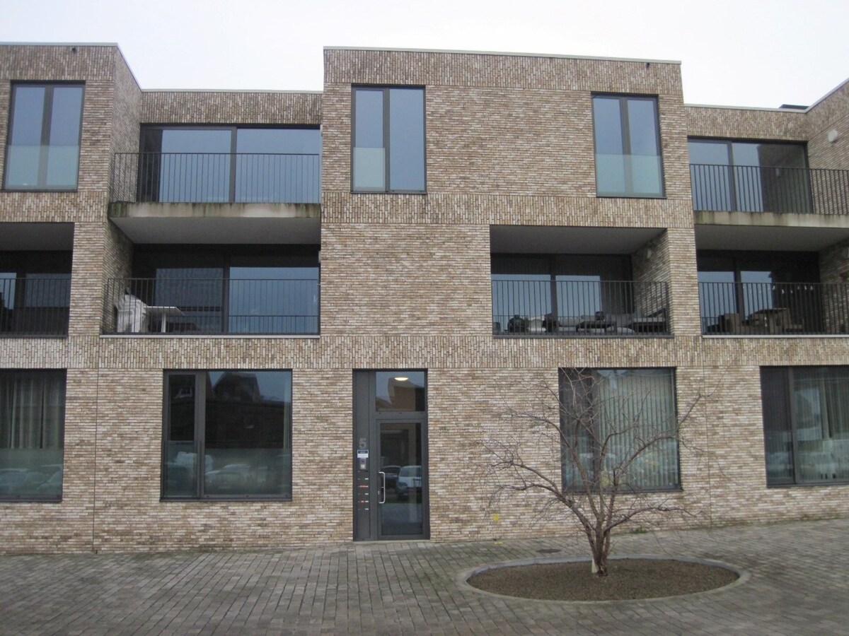 2-slaapkamer appartement met aangenaam terras. 