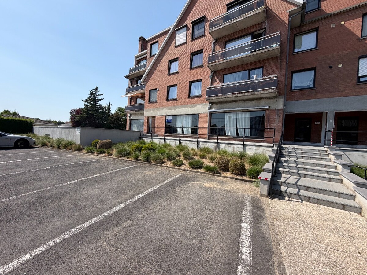 Lichtrijk instapklaar appartement EPC B  te Kuurne met 3 slaapkamers en autostaanplaats! 