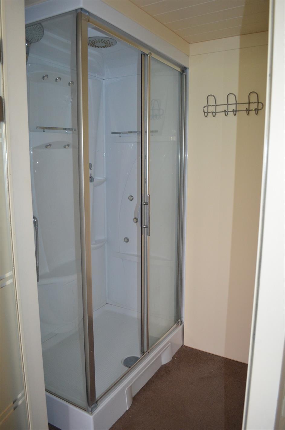 Open bebouwing op 630 m² met 3 slpks, carport en tuin te Maldegem 