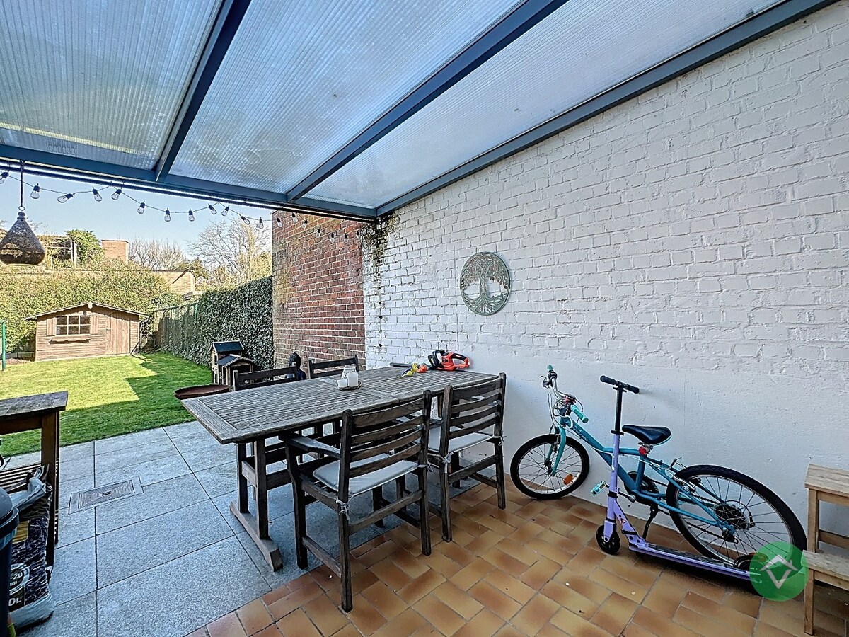 Instapklare woning met 3 slaapkamers en zonnige tuin op topligging in Torhout 