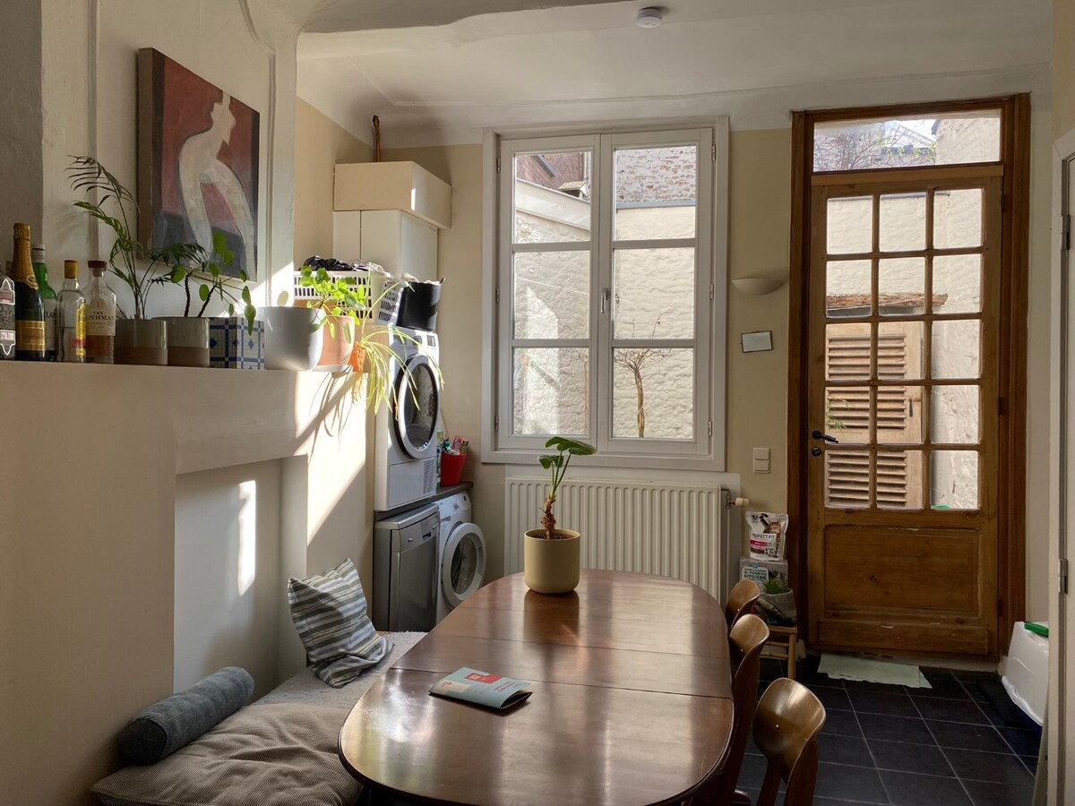 Authentiek wonen in de schaduw van Sint-Baafs. 