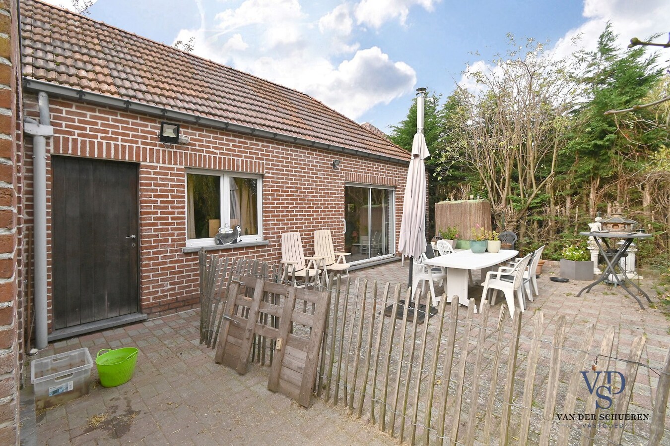 Landelijke woning te Kerkgate Mater. 