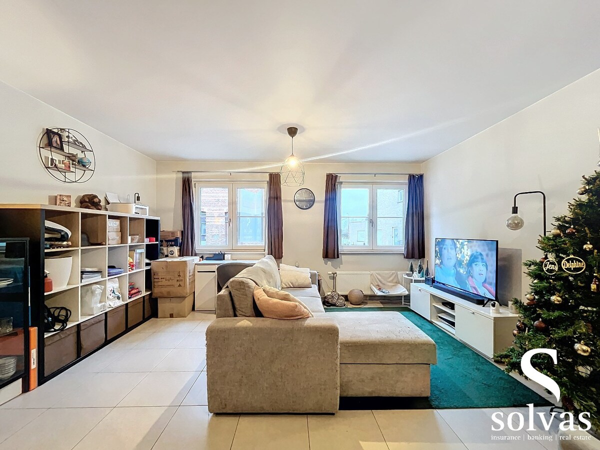 Gelijkvloersappartement met autostaanplaats 