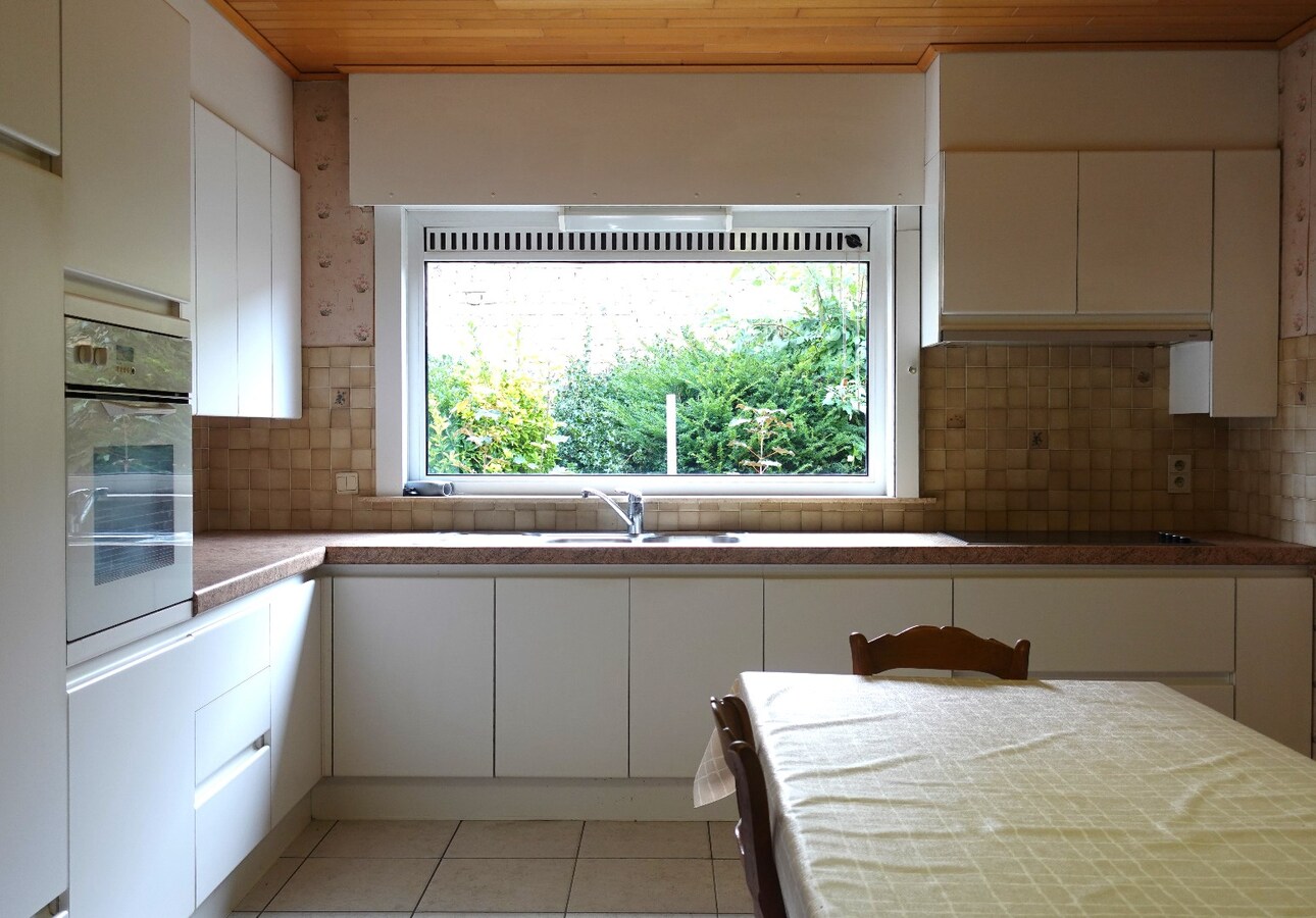 Instapklare bungalow op topligging te Gistel 