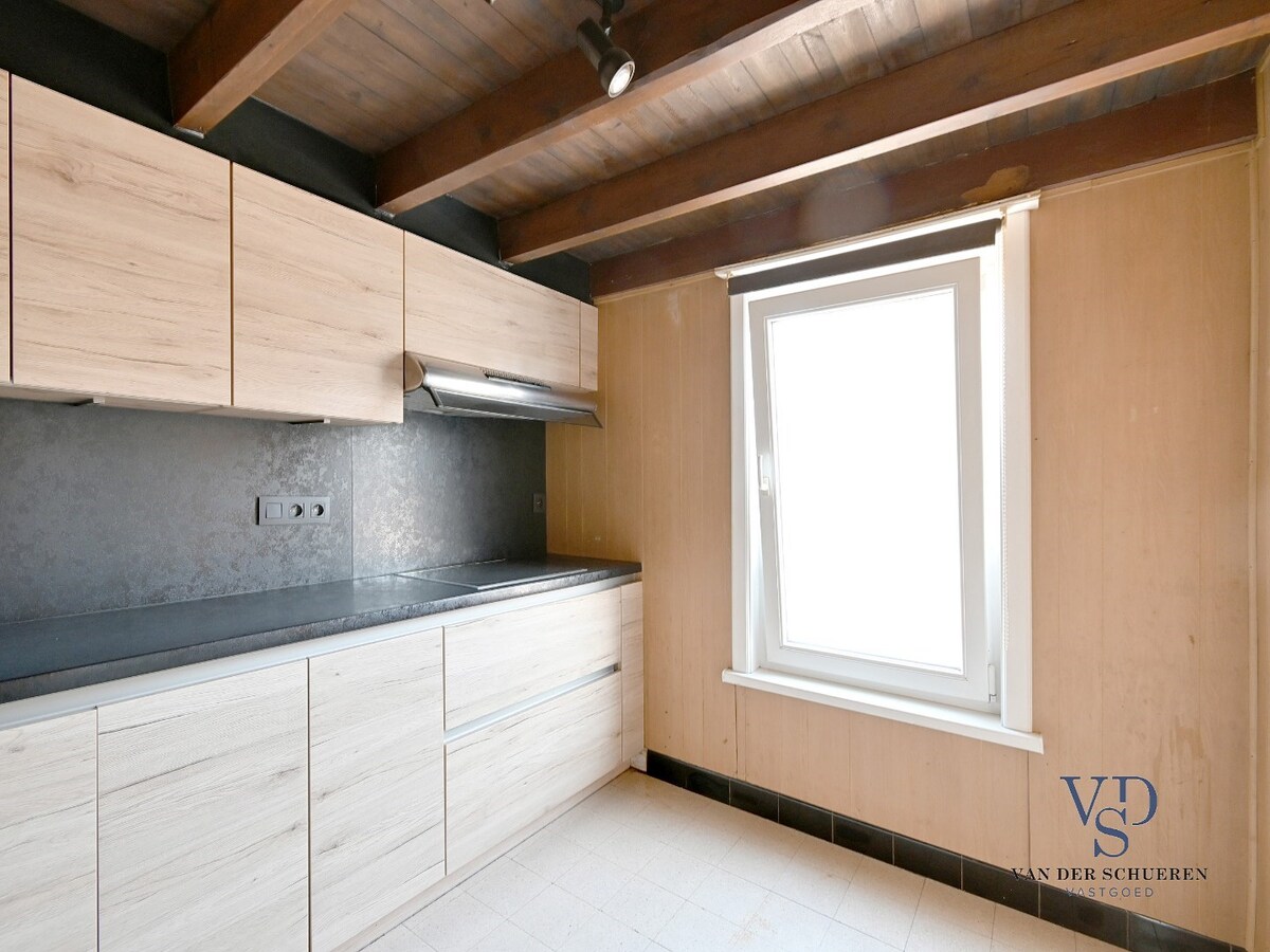 Half Open Bebouwing, met afzonderlijke tuin. 