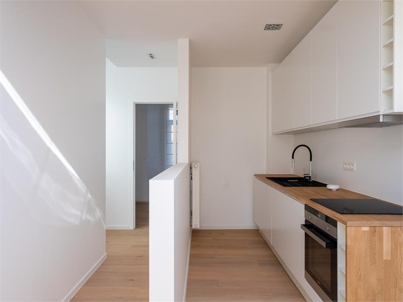 Knappe totaalrenovatie met tuin 