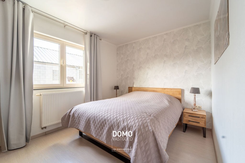 RUIME WONING VAN BOUWJAAR 2008 MET EPC LABEL B, 3 SLAAPKAMERS EN EEN HANGAR TE DIEPENBEEK 