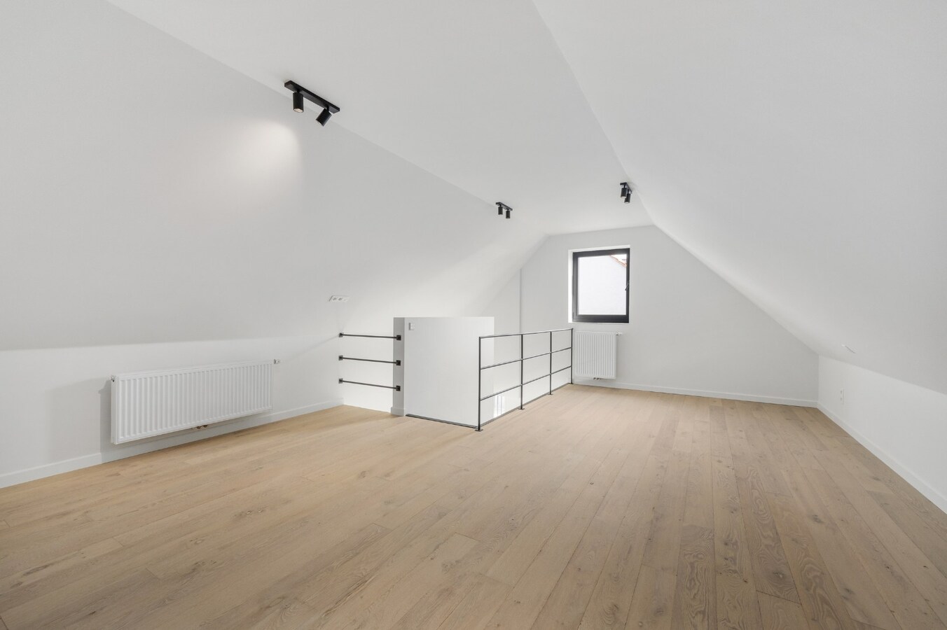 Instapklaar luxueus afgewerkt appartement | Uitzonderlijke ruime penthouse - duplex - 2 slaapkamers 