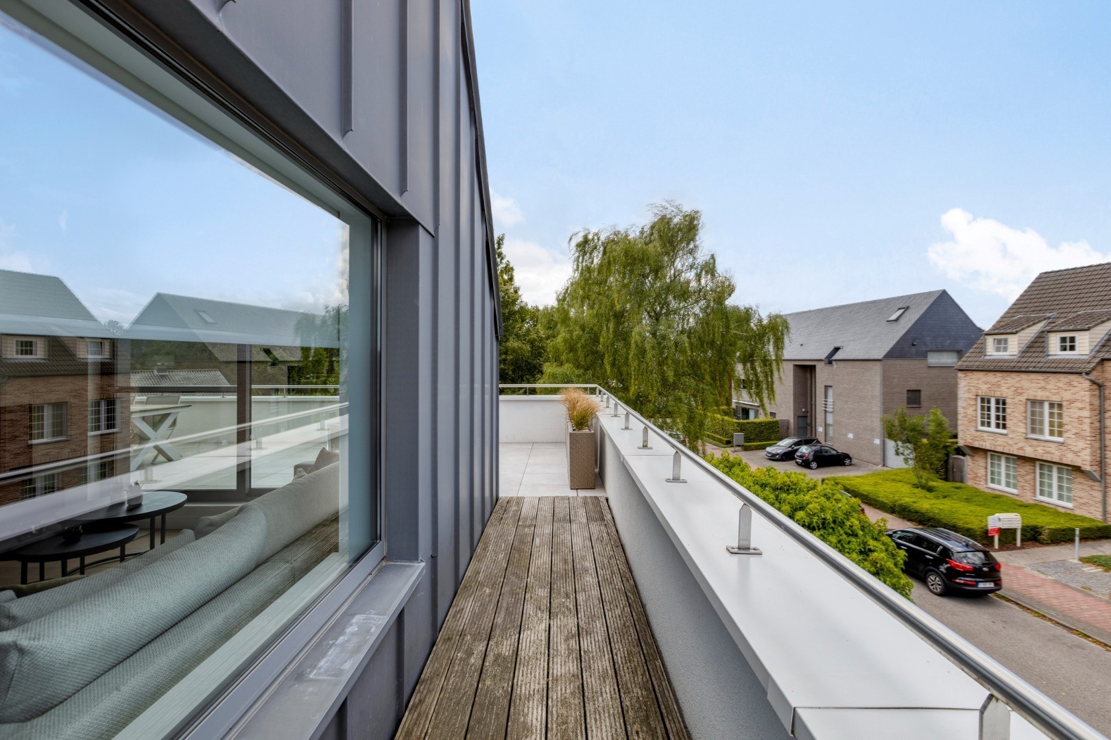 Luxueus dakappartement met uitzonderlijk terras in Geel-centrum 