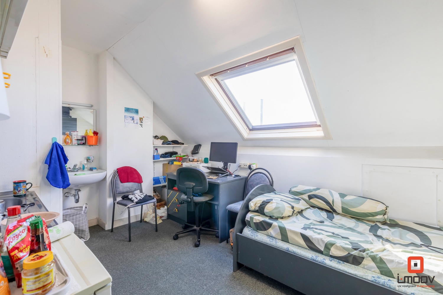 UZ: Opbrengsteigendom met 7 kamers 